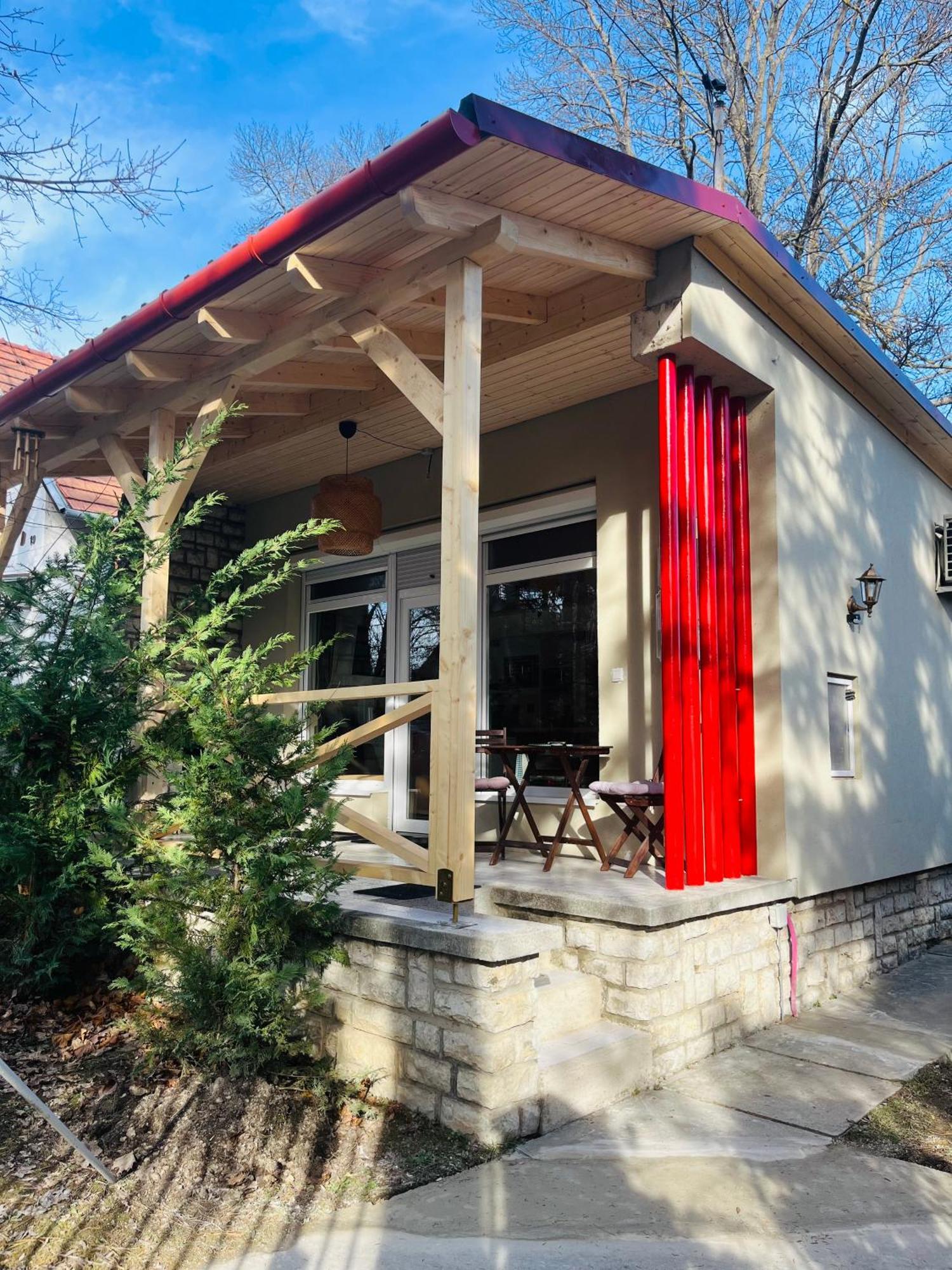 בלטונודבארי Cottage By The Lake מראה חיצוני תמונה